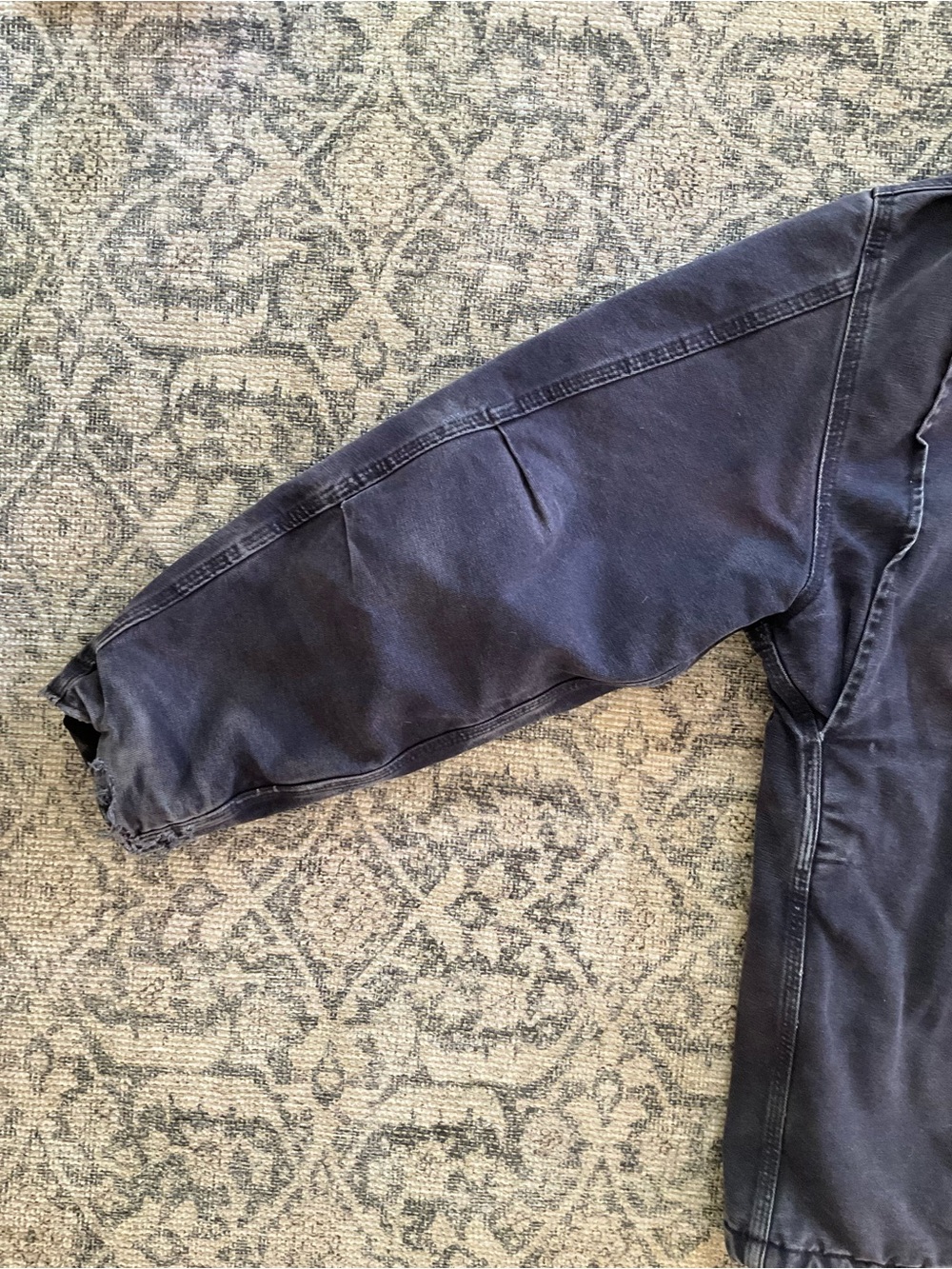 Vintage Carhartt Distressed Chore Jacket Navy Blue Mens Size L C26 MDT - Picture 11 of 16